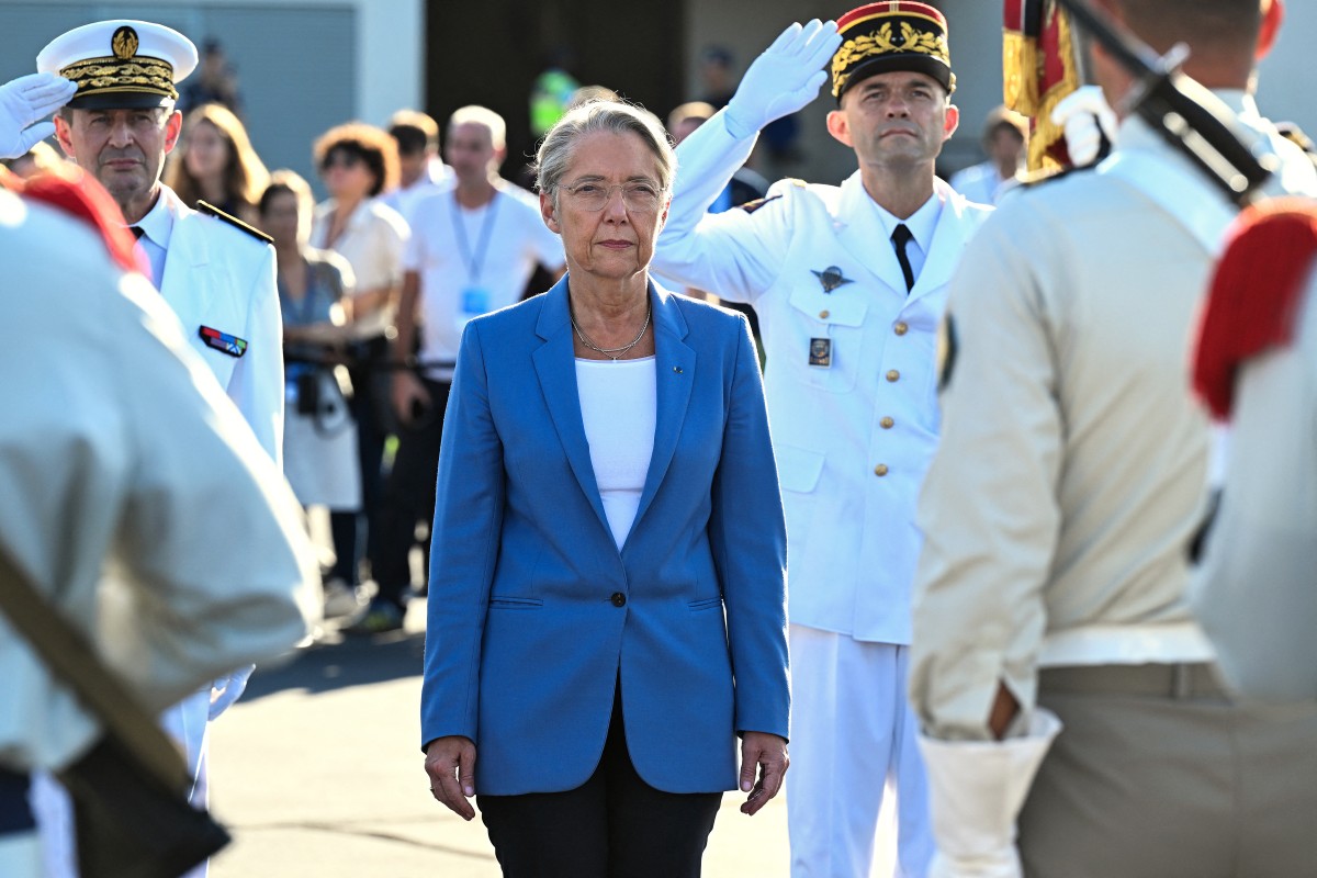 Déplacement express d'Elisabeth Borne en Guyane pour le réveillon du Nouvel an