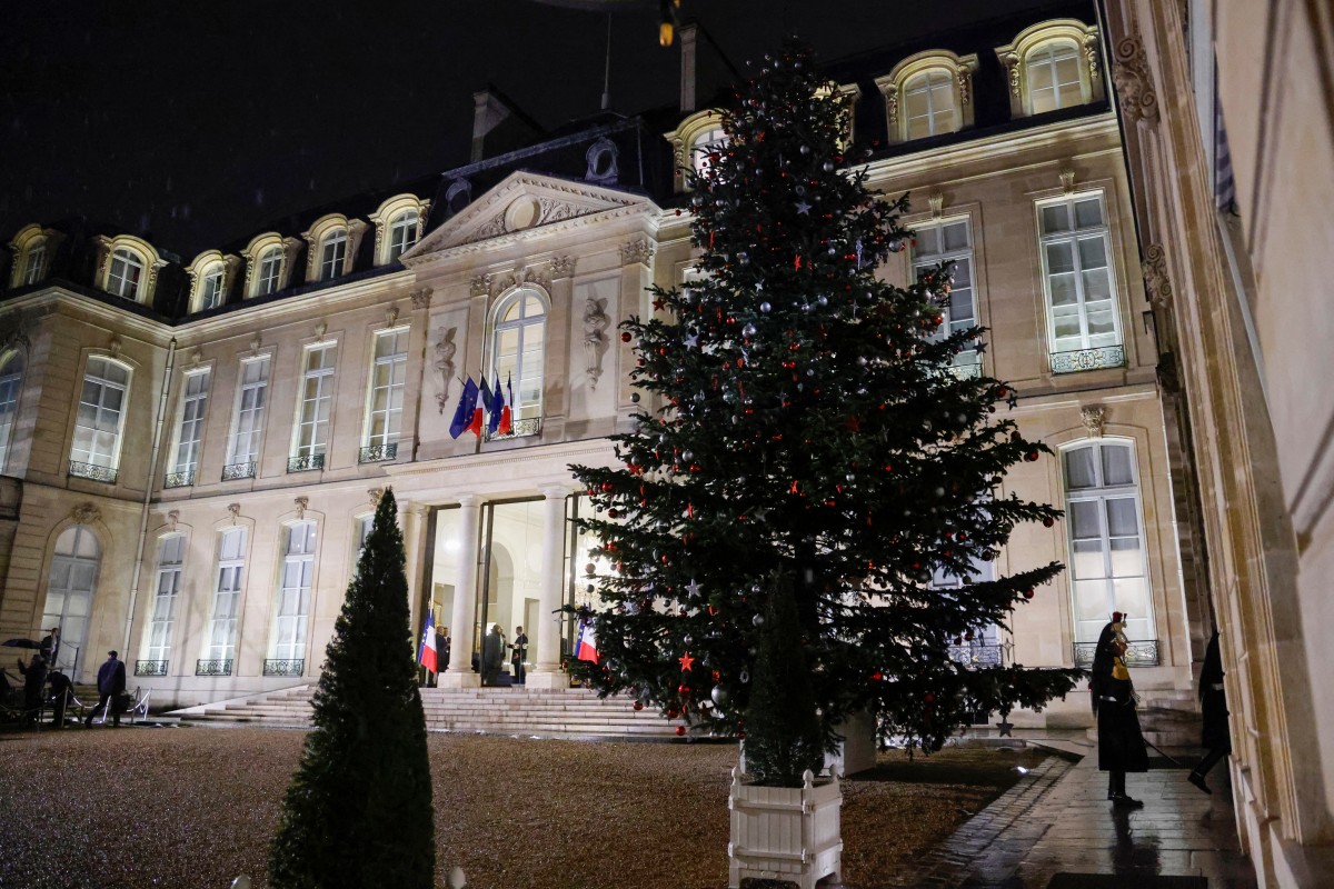 Macron, accusé d'atteinte à la laïcité en célébrant Hanouka à l'Elysée, défend «un esprit de concorde»