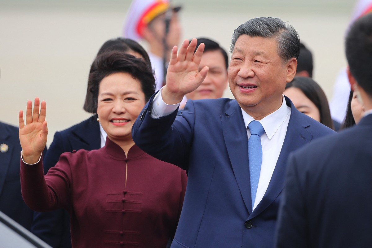 Xi en visite d'Etat au Vietnam pour contrer l'influence américaine