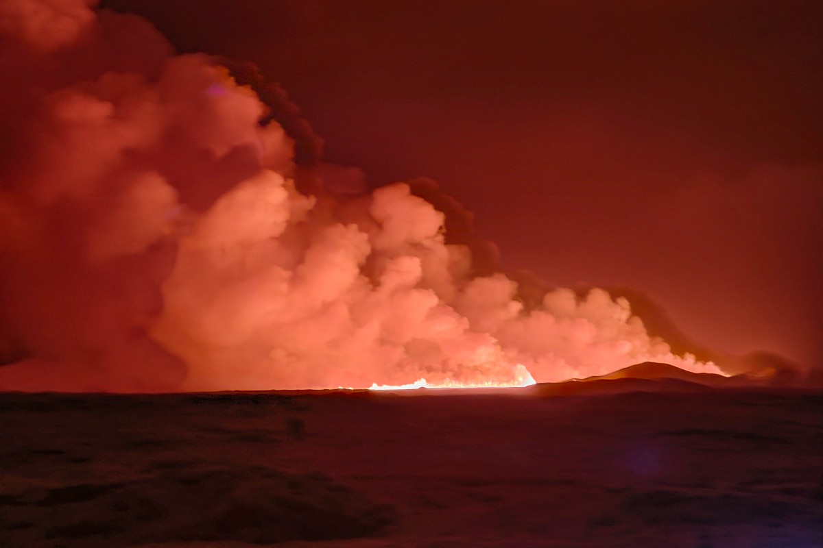 Islande: l'éruption volcanique semble se stabiliser