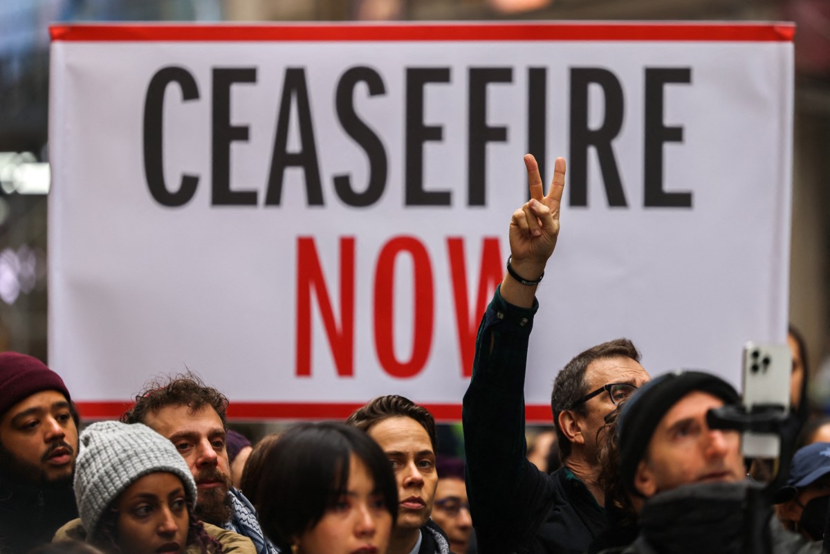 A New York, un cortège funèbre symbolique pour un cessez-le-feu à Gaza