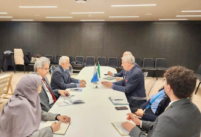 KSrelief et le HCR signent des accords de 11 millions de dollars pour soutenir les déplacés au Soudan, au Yémen et au Tchad