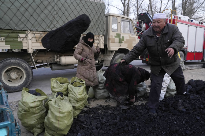 Séisme en Chine: Les survivants confrontés à un froid glacial