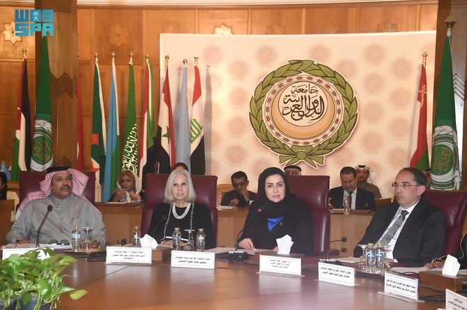 Le comité de la Charte arabe des droits de l’homme examine le rapport inaugural de l’Arabie saoudite