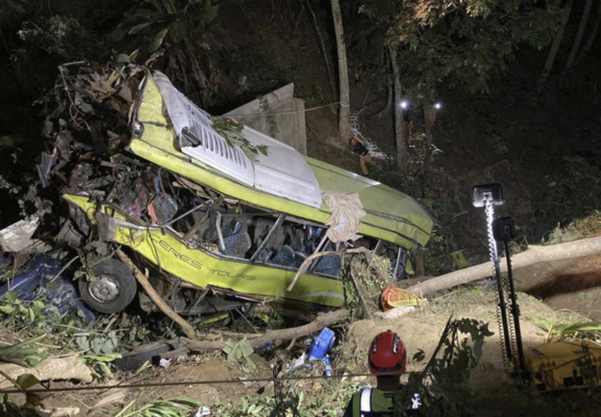 Philippines: 17 morts dans un accident d'autocar