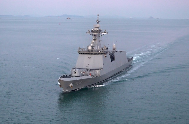 Séoul lance un navire de guerre portant le nom d'une corvette torpillée