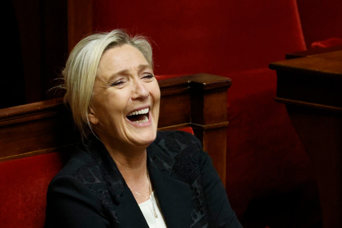 Marine Le Pen en campagne pour les Européennes dans ses voeux pour 2024