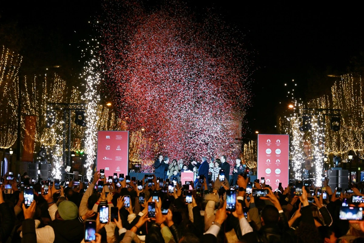 Soirée feu d'artifice olympique à Paris et sur France 2 le 31 décembre