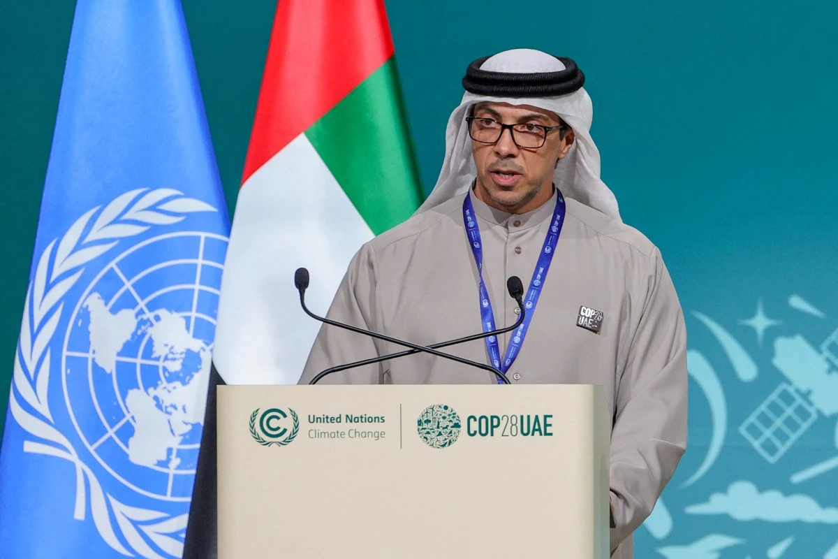 Le président des Émirats arabes unis, Sheikh Mohamed ben Zayed al-Nahyan, s'exprime lors du segment de haut niveau des chefs d'État et de gouvernement au sommet des Nations unies sur le climat, à Dubaï, le 1er décembre 2023. (Photo de Giuseppe Cacace AFP)