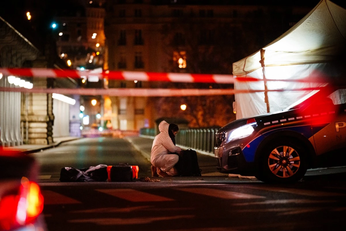 Attentat près de la tour Eiffel: L'assaillant présenté mercredi à un juge antiterroriste