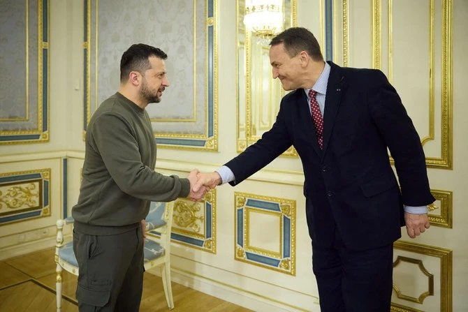 L'Ukraine et la Pologne veulent apaiser leurs tensions, face à la Russie