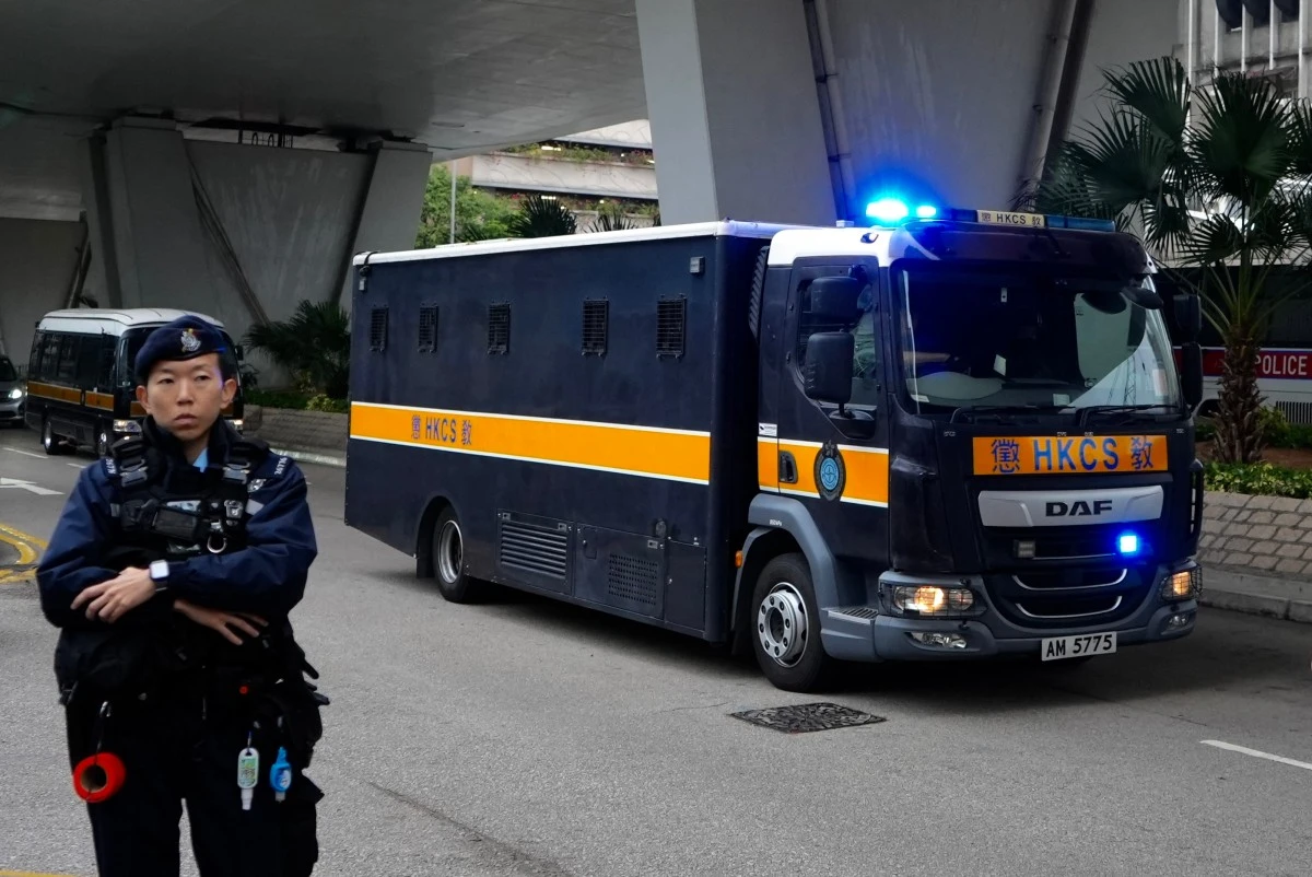 Hong Kong: Trois étudiants condamnés pour un projet d'attentat à la bombe