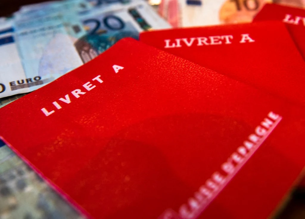 L'épargne du Livret A utilisée pour financer l'industrie de la défense jette le trouble