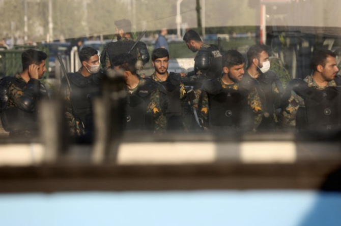 Iran: une attaque meurtrière contre un commissariat de police révèle des tensions ethniques croissantes