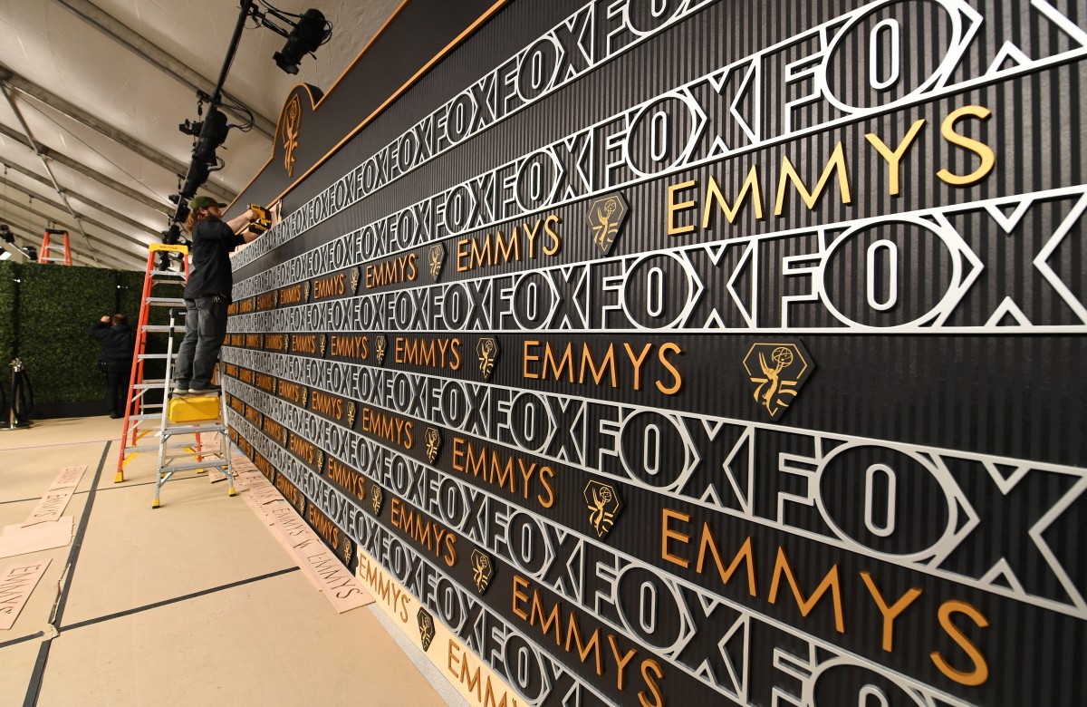Après les grèves à Hollywood, les Emmys reviennent consacrer les stars de la télévision