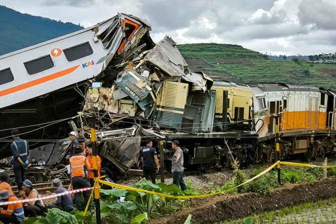 Indonésie: quatre morts et 22 blessés dans une collision entre deux trains