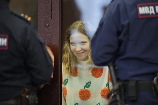 Russie: 27 ans de prison pour le meurtre d'un blogueur pro-Kremlin