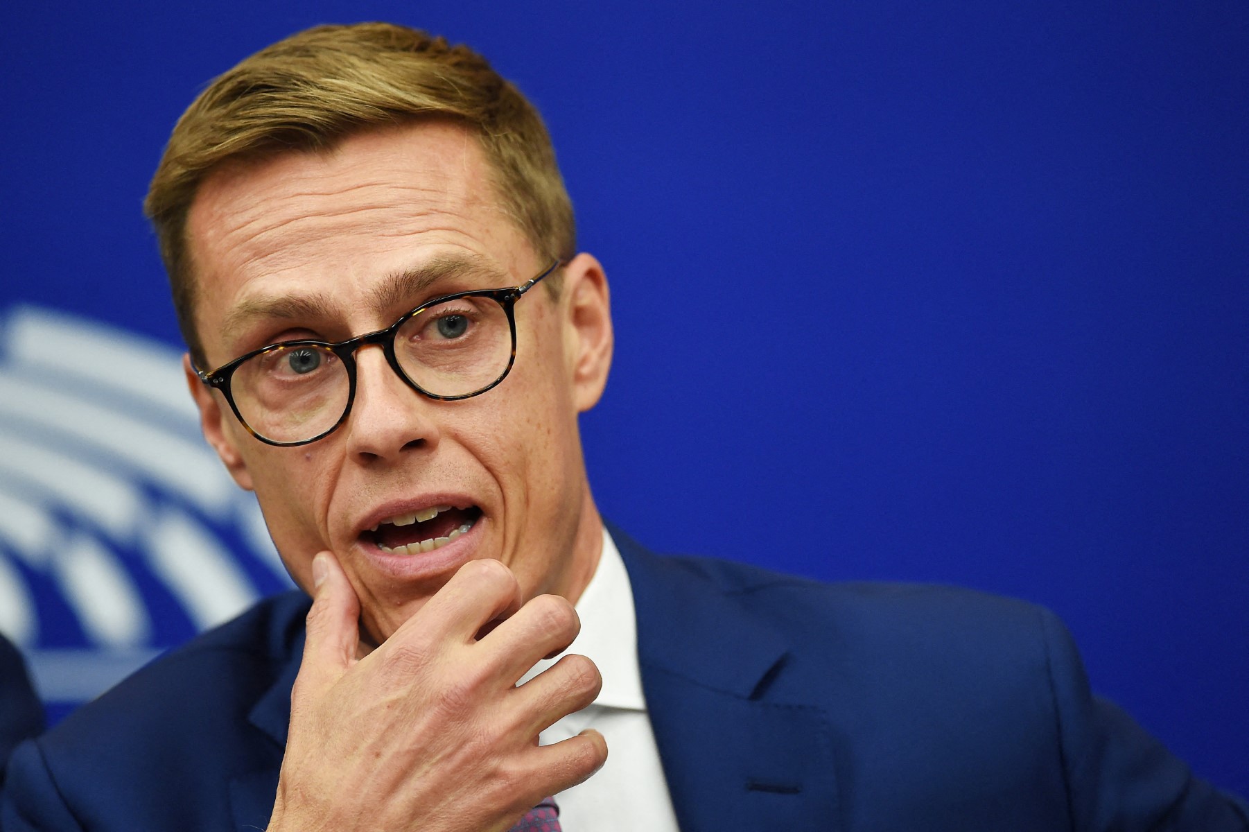 Le candidat à la présidence de la Finlande Alexander Stubb assiste à une conférence de presse au Parlement européen, le 2 octobre 2018 à Strasbourg. (Photo de Frederick Florin AFP)
