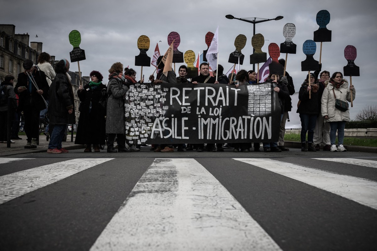 Loi immigration: la «préférence nationale», risque majeur pour les étrangers précaires