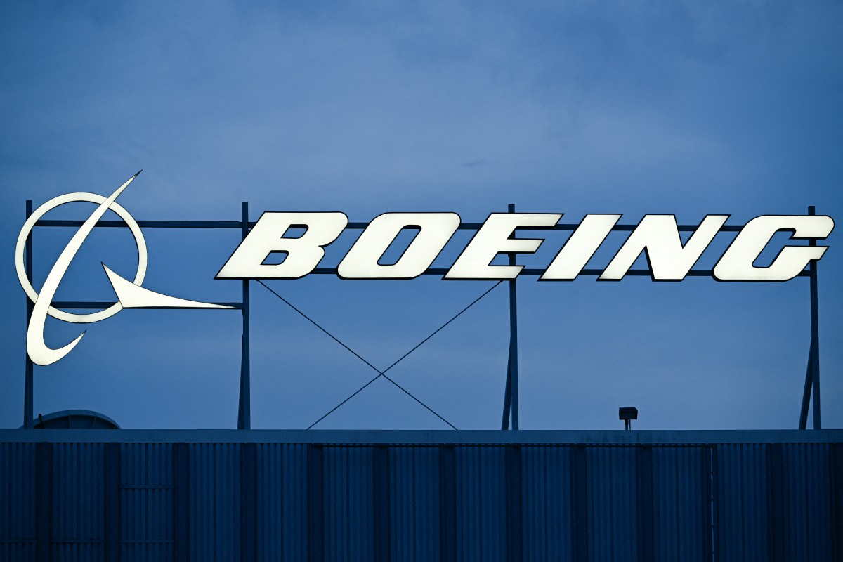 Atterrissage en urgence à Miami d'un Boeing 747 cargo après une panne moteur
