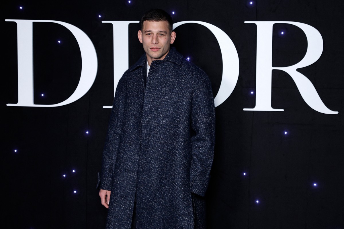 Dior rend hommage au ballet de Noureev avec des allures justes sur le corps