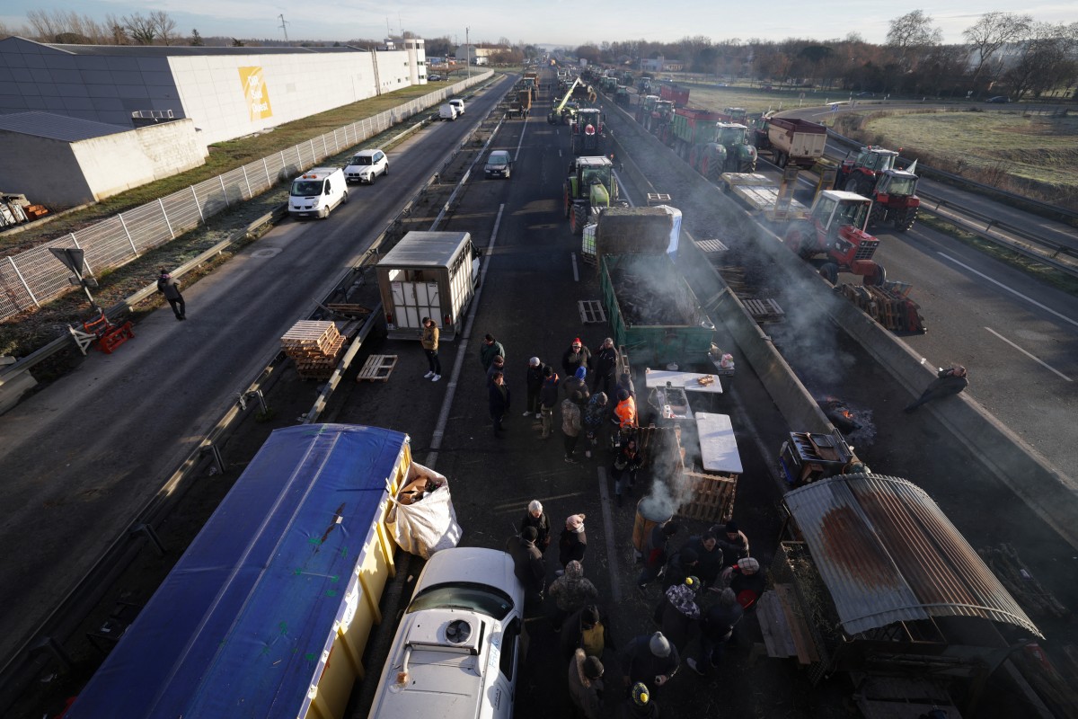 France: le gouvernement va recevoir les agriculteurs en attente de réponses à leur «désespérance»