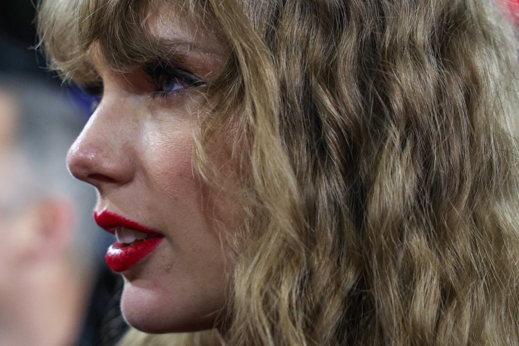 Amour, sport et élections: Taylor Swift au cœur d'une nouvelle théorie du complot