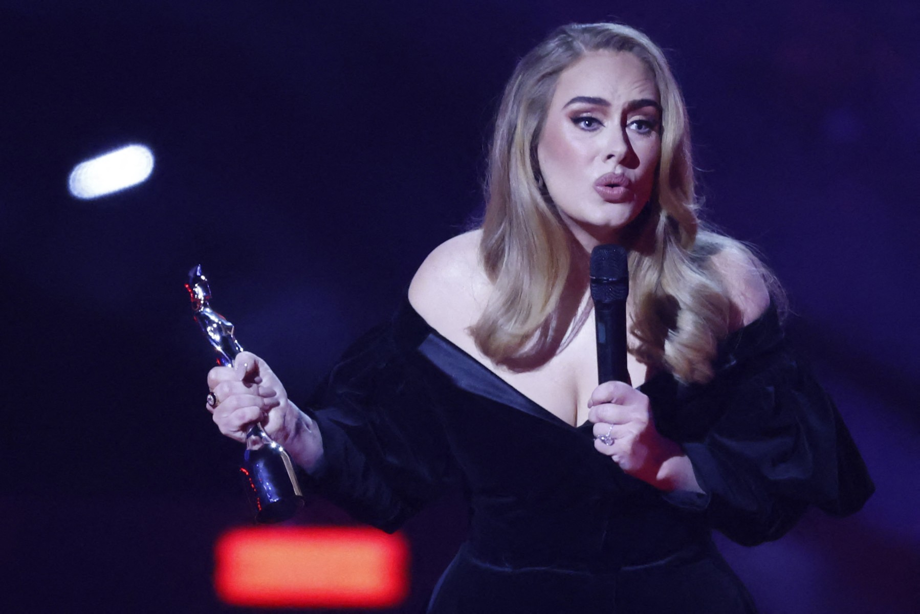 La chanteuse Adele, absente d'Europe depuis 2016, revient sur scène à Munich