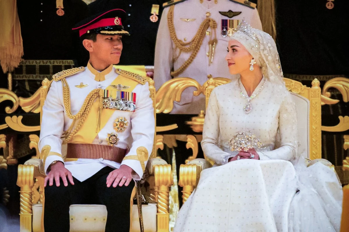 Dirigeants et têtes couronnées à Brunei pour célébrer le mariage du prince Abdul Mateen