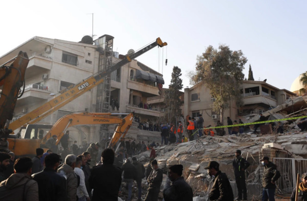 Frappes à Damas: L'Iran accuse Israël et menace de représailles