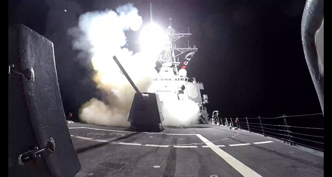 Les États-Unis détruisent des bateaux télécommandés des Houthis en mer Rouge