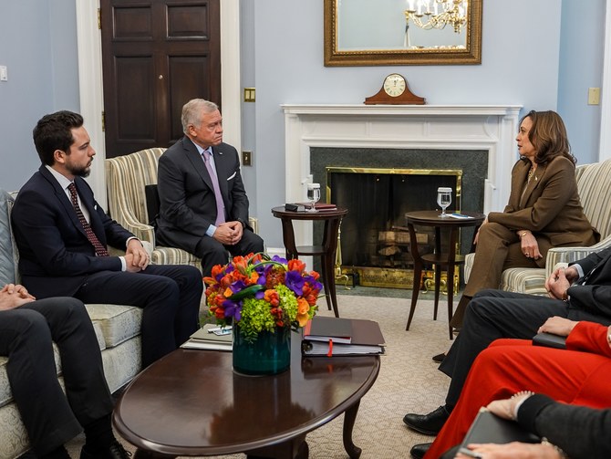 Le roi Abdallah appelle à la fin de la guerre de Gaza lors d’une réunion à Washington avec Blinken