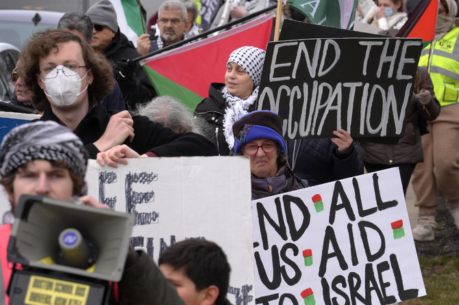 Crise humanitaire à Gaza: Biden suspend les expulsions de Palestiniens