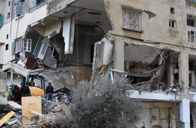 Liban: trois membres du Hezbollah et sept civils tués dans une frappe israélienne
