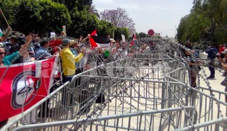Tunisie | Manifestation de solidarité avec le peuple palestinien devant l’ambassade de France
