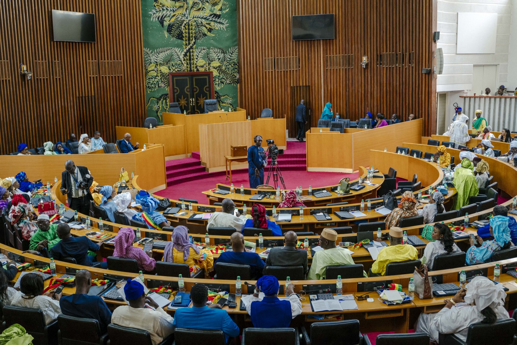 Présidentielle au Sénégal: le candidat détenu se rapproche d'une campagne virtuelle
