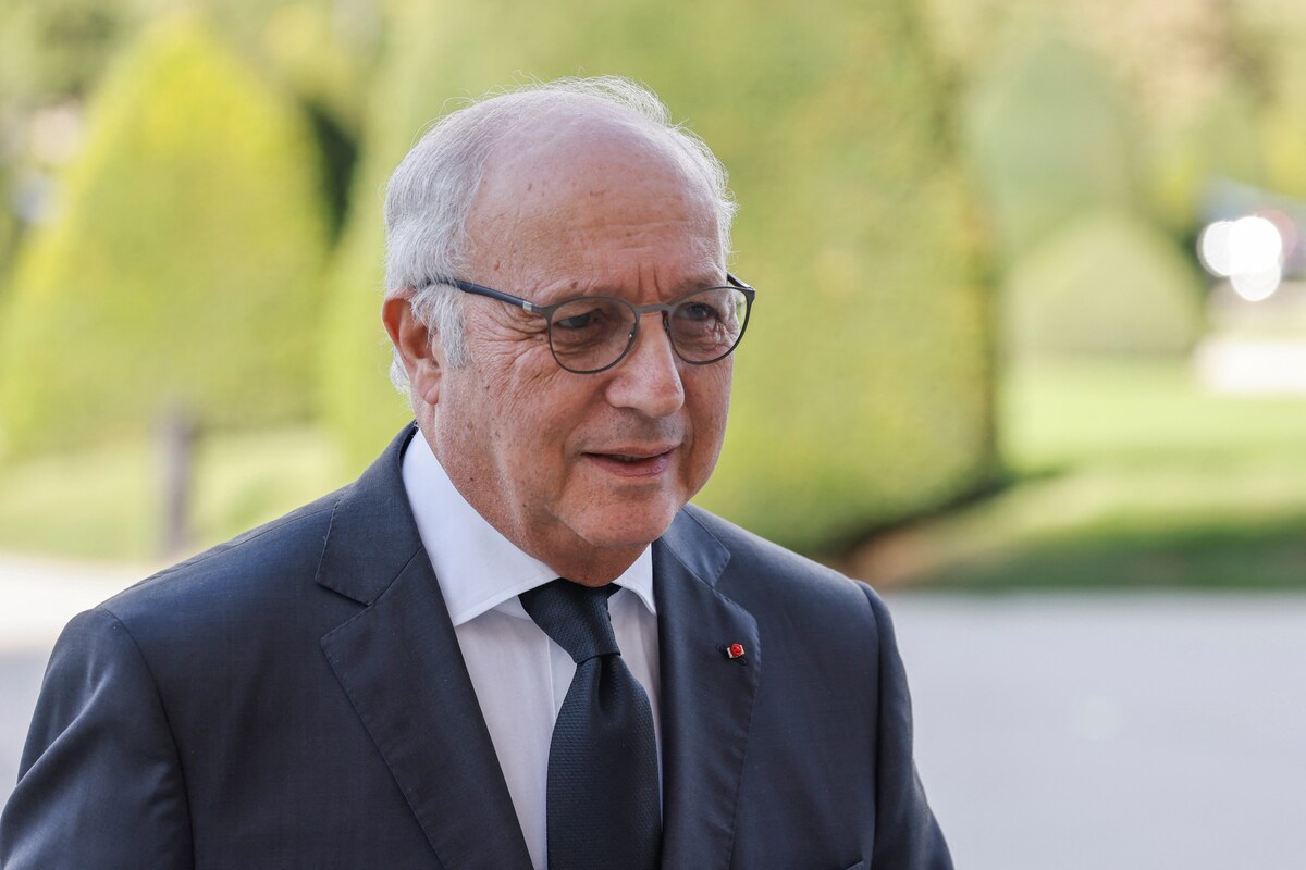 Mayotte: la suppression du droit du sol pose «la question de l'indivisibilité» de la République, selon Fabius