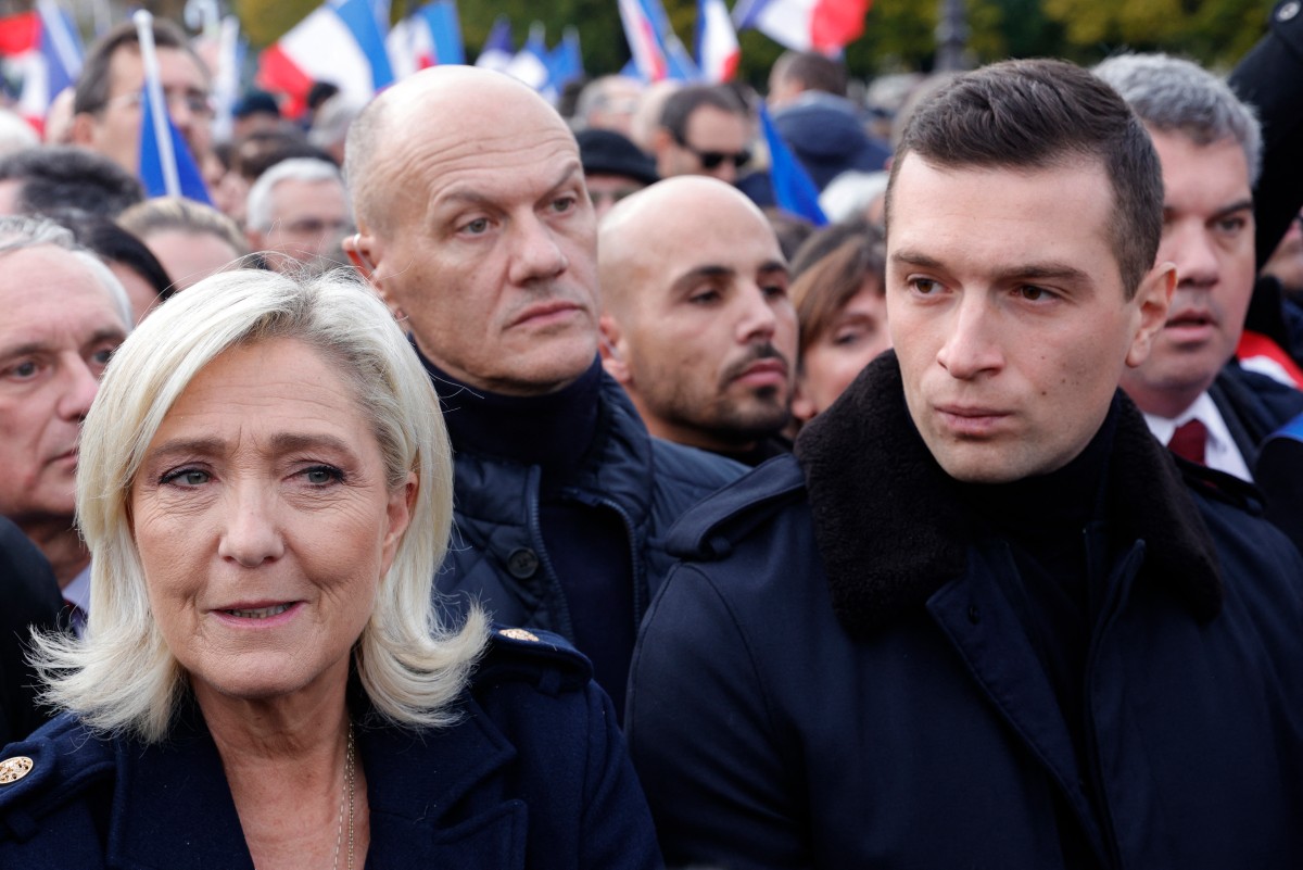Européennes: le RN toujours largement en tête, pas d'effet Attal pour la majorité
