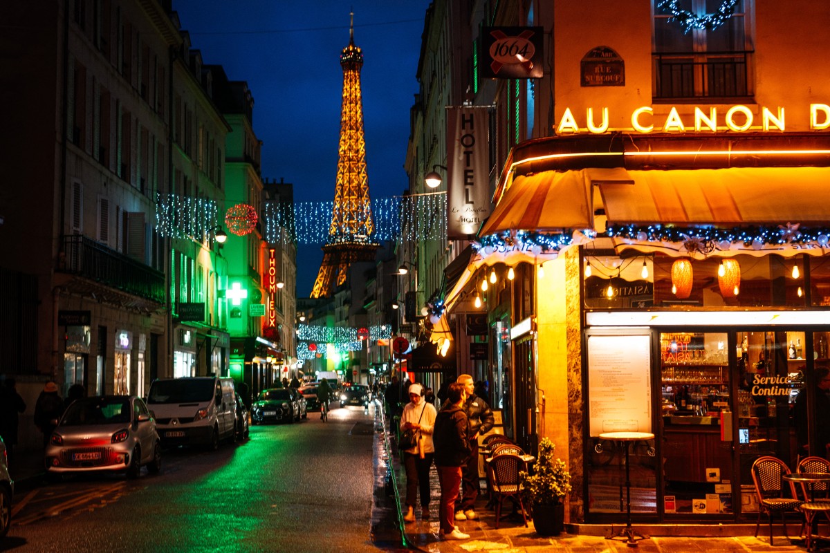JO-2024: autour des sites, les commerçants parisiens se préparent en ordre dispersé