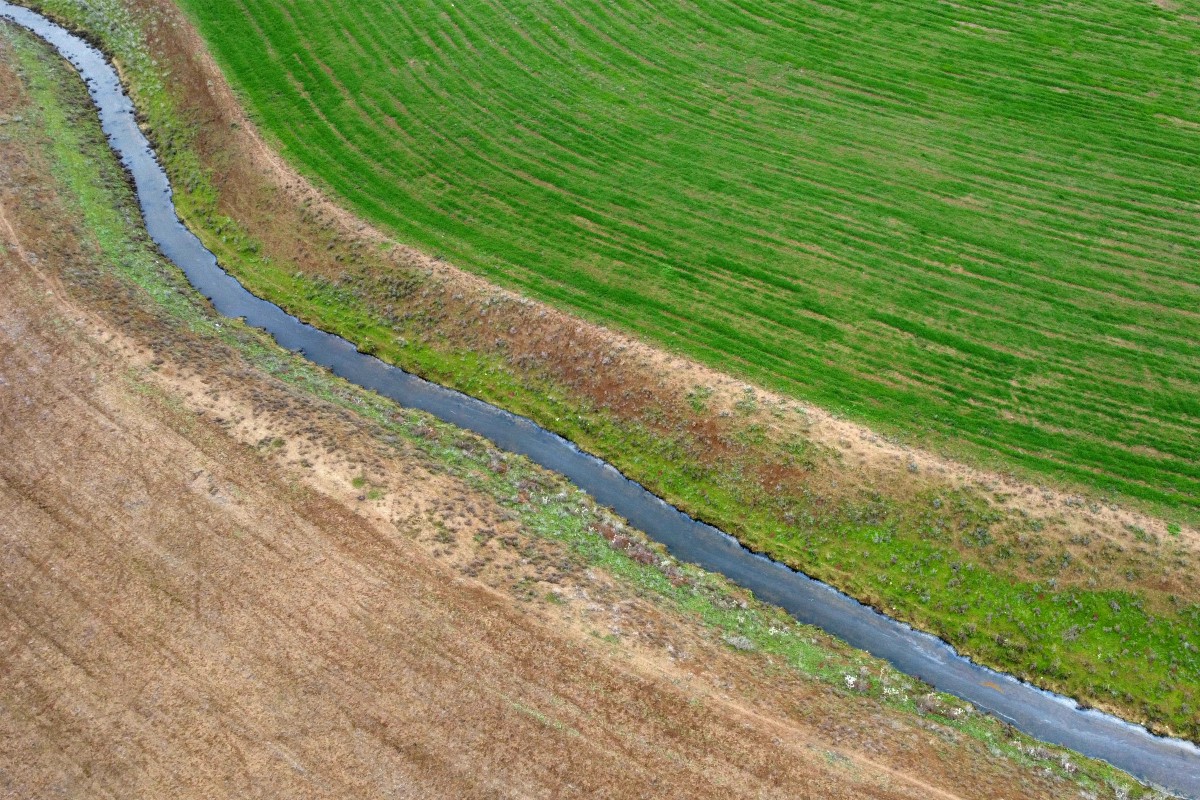En Syrie, des fuites de pétrole polluent une rivière vitale pour les agriculteurs