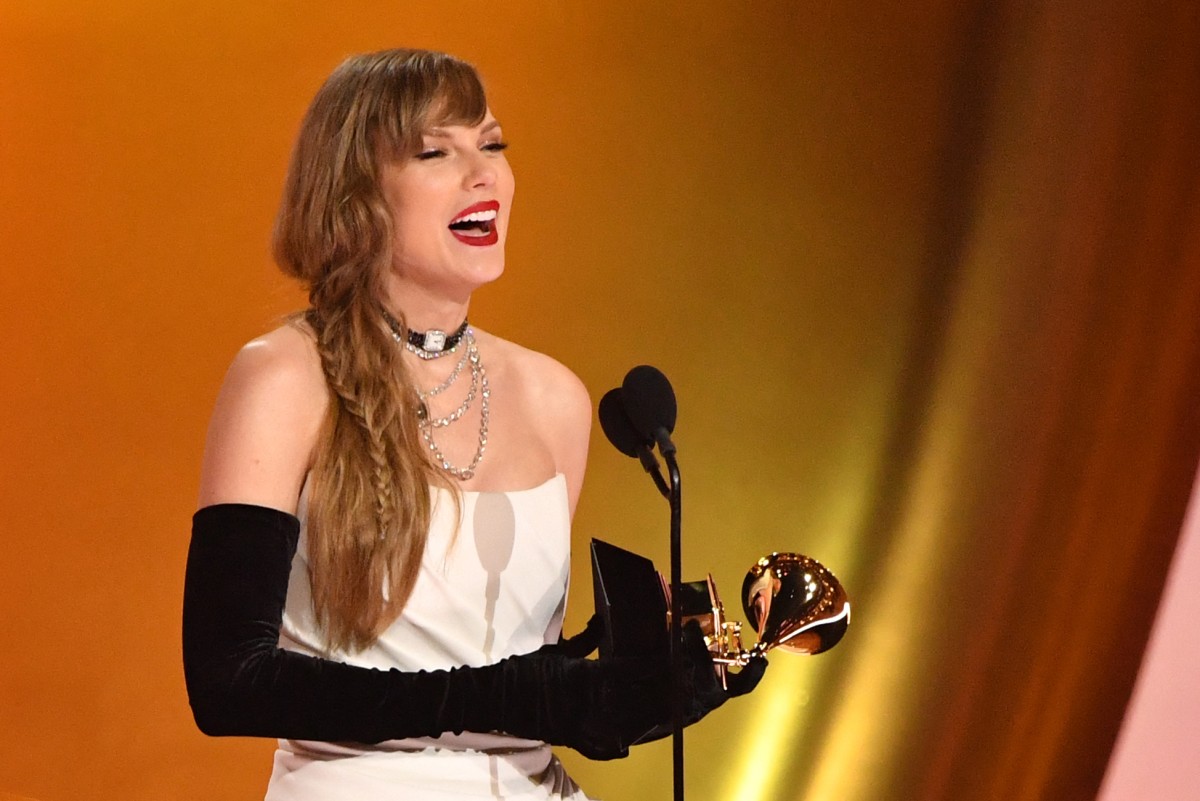 Sacrée pour la quatrième fois, Taylor Swift entre dans l'histoire des Grammy Awards