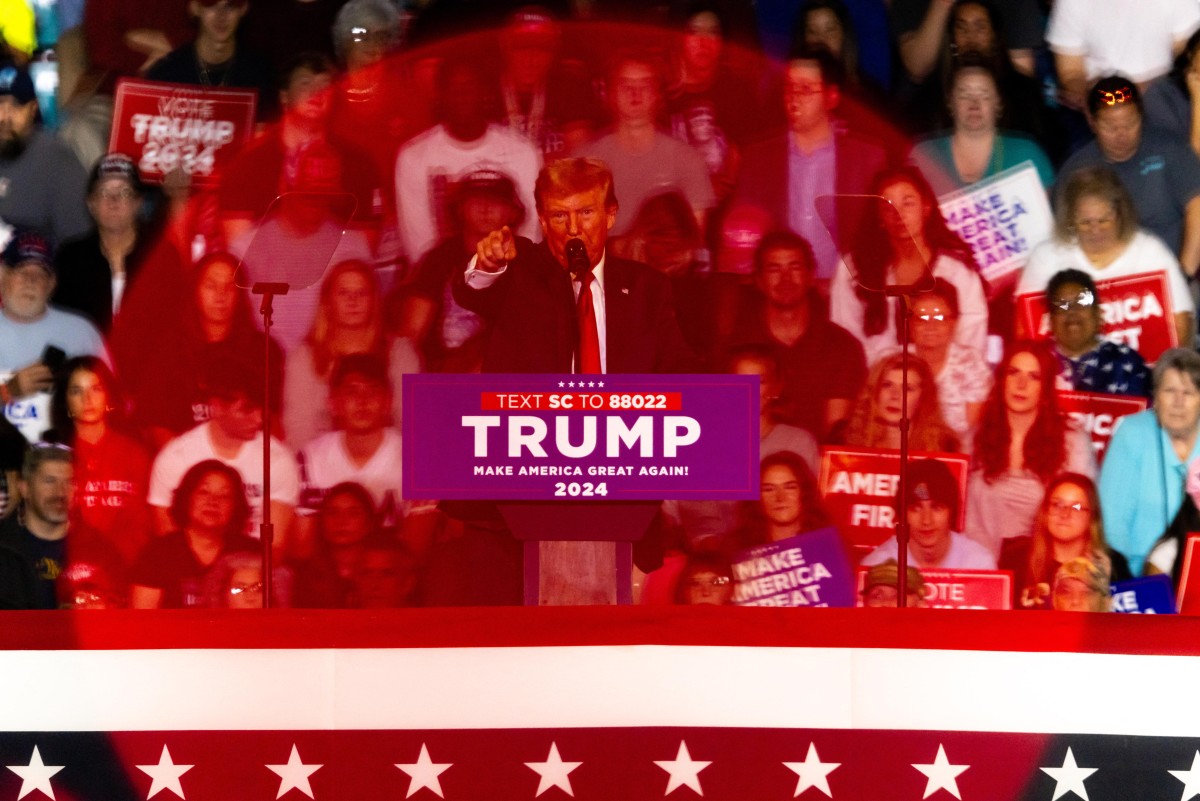 L'ancien président américain et candidat à l'élection présidentielle de 2024, Donald Trump, s'exprime lors d'un rassemblement «Get Out the Vote» à Conway, en Caroline du Sud, le 10 février 2024. (Photo Julia Nikhinson AFP)