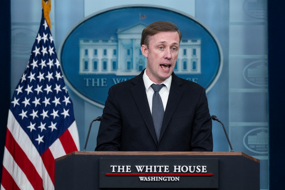 Les troupes ukrainiennes commencent à manquer de munitions alors qu'un énorme paquet d'aide à la guerre demandé par le président Joe Biden reste bloqué par les républicains au Congrès, a déclaré au journalistes le conseiller américain à la sécurité nationale Jake Sullivan lors de la conférence de presse quotidienne dans la salle de briefing Brady de la Maison Blanche à Washington, DC, le 14 février 2024. (Photo Jim Watson AFP)