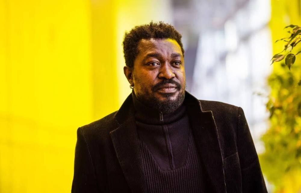 Orcel Makenzy: «La langue est la colonne vertébrale, c’est ce qui permet de raconter tous les récits et leur permet d’exister»