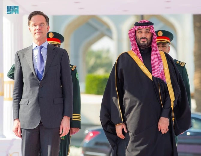 Le prince héritier saoudien reçoit le Premier ministre néerlandais à Riyad