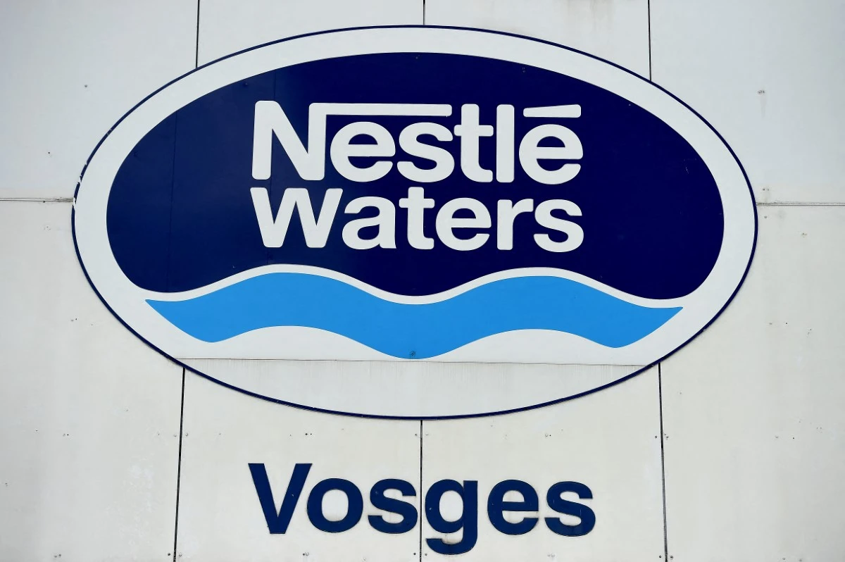 Eaux minérales: Enquête ouverte contre Nestlé Waters en France