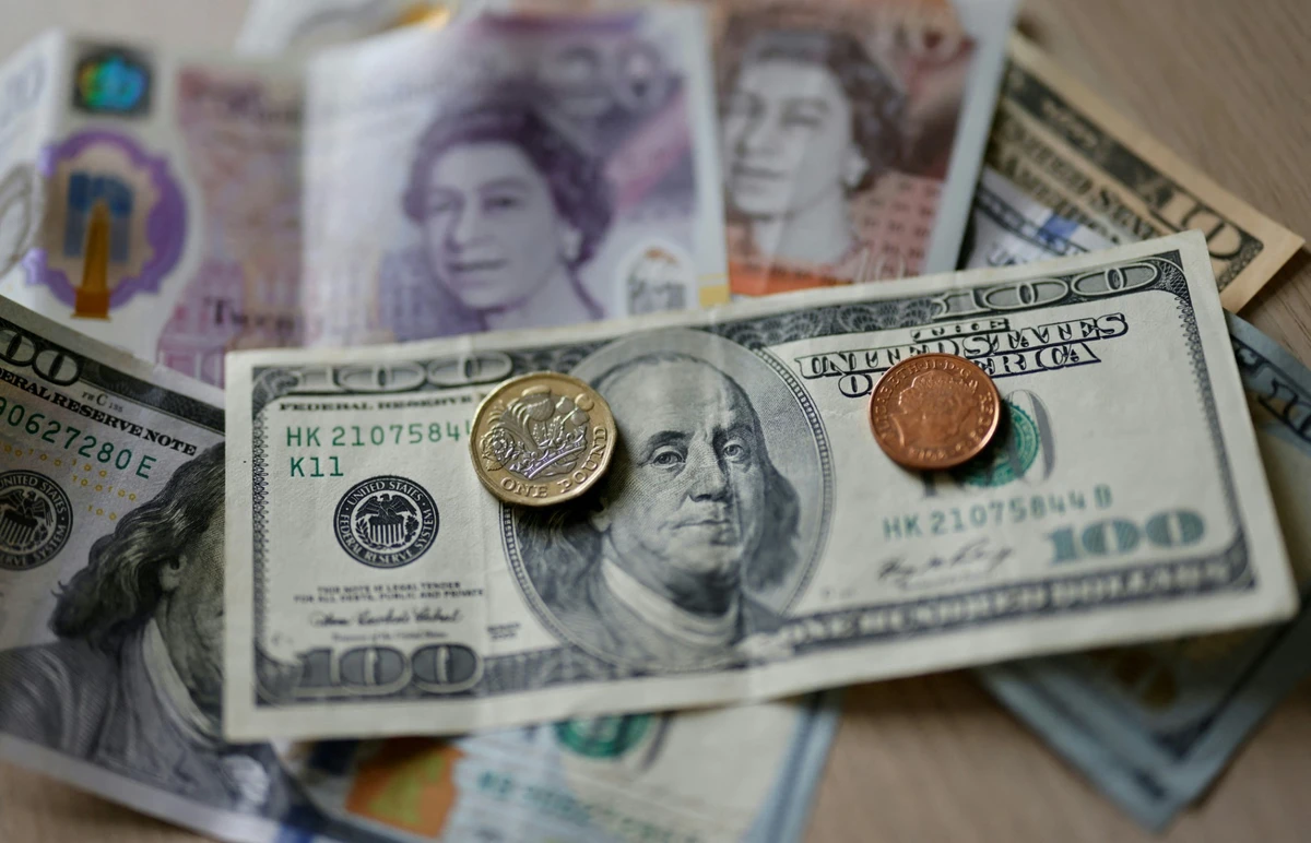Le dollar recule après un indicateur décevant aux Etats-Unis