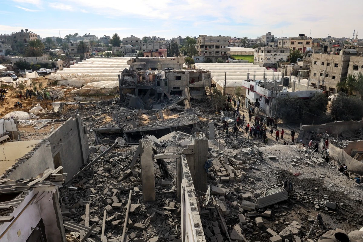«L'enfer nous est tombé dessus»: à Rafah, le désespoir après un raid israélien meurtrier