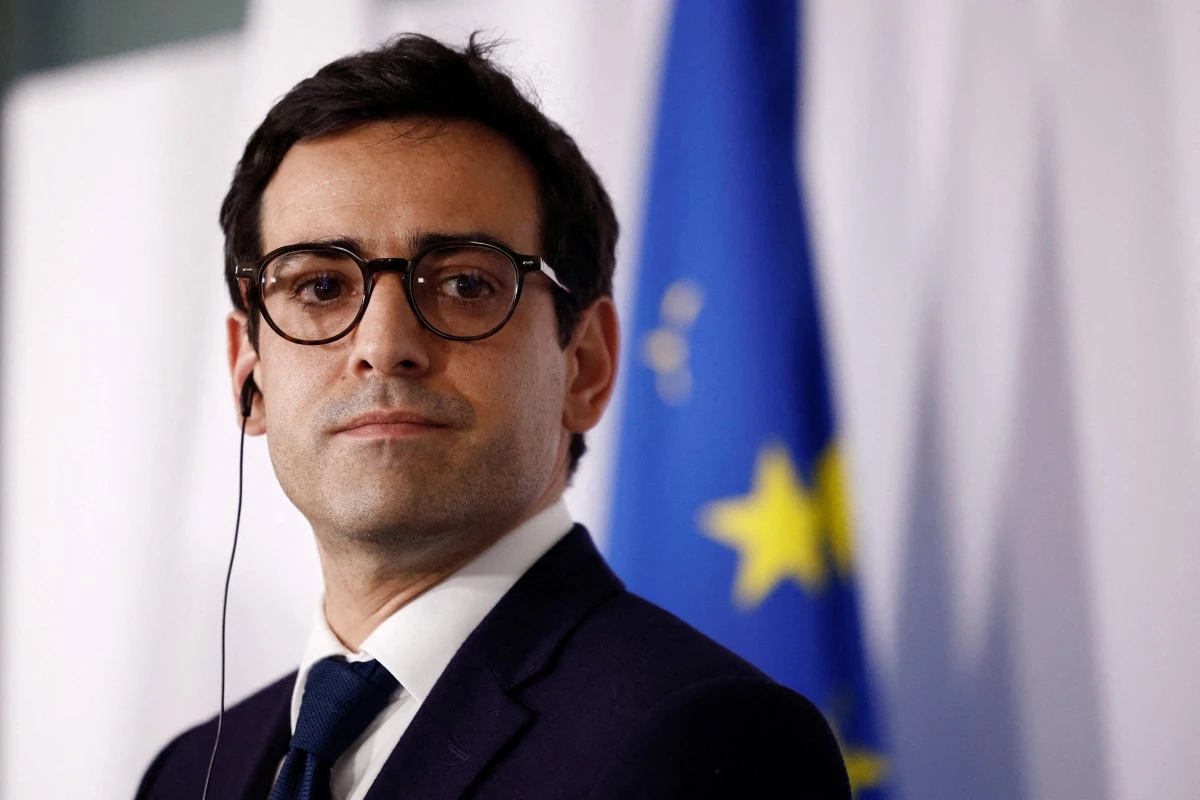 Il est «faux» de dire que la Russie a pris l'ascendant sur l'Ukraine selon le chef de la diplomatie française