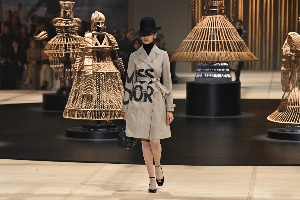 Fashion Week: Au défilé Dior, une ode sixties à la «Miss Dior»